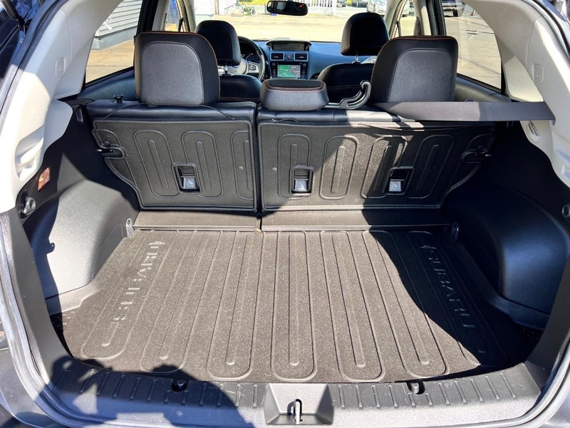 Subaru Crosstrek Vehicle Image 17