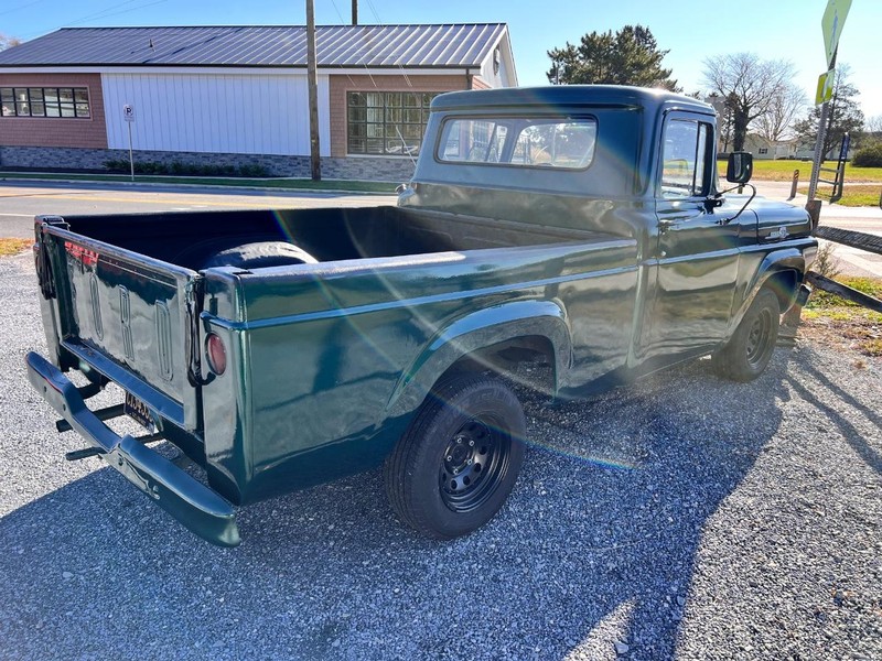 Ford F100 Vehicle Image 04