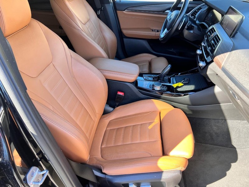 BMW X3 Vehicle Image 18