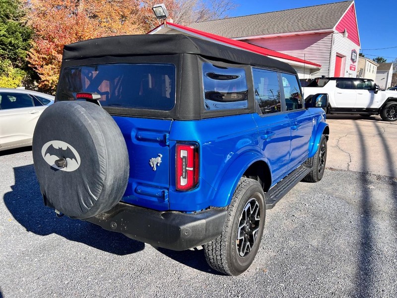 Ford Bronco Vehicle Image 05