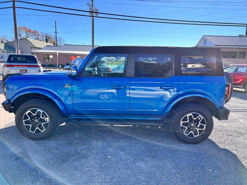 Ford Bronco Vehicle Image 08