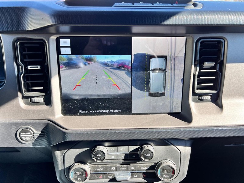 Ford Bronco Vehicle Image 13