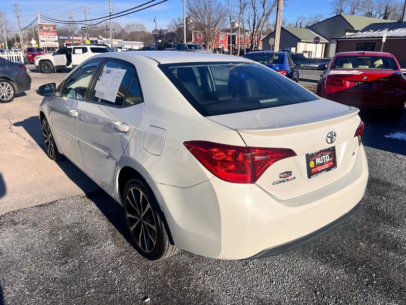 Toyota Corolla Vehicle Image 07