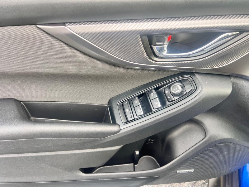 Subaru WRX Vehicle Image 09