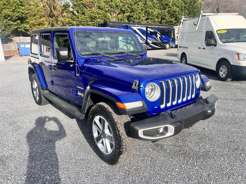 2019 Jeep Wrangler Unlimited Sahara photo 3