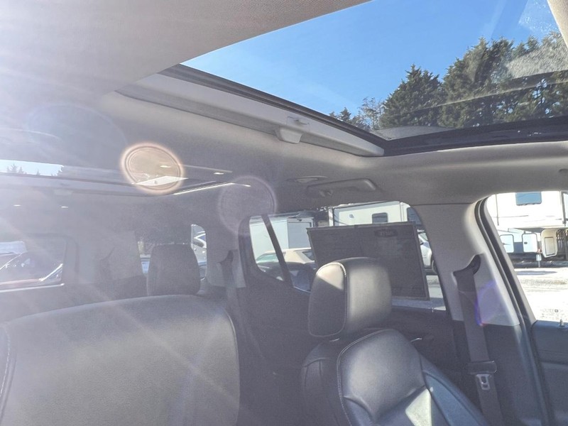 GMC Acadia Vehicle Image 21