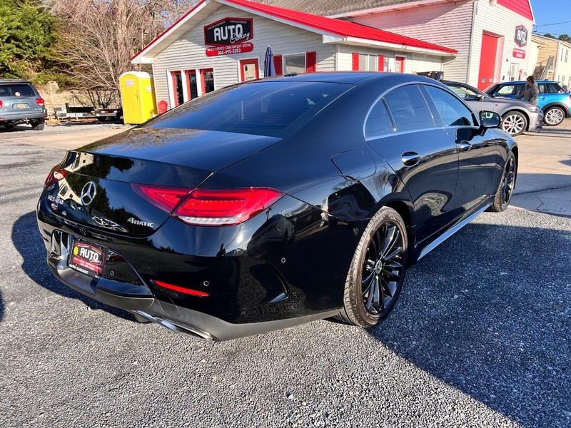 Mercedes-Benz CLS Vehicle Image 05