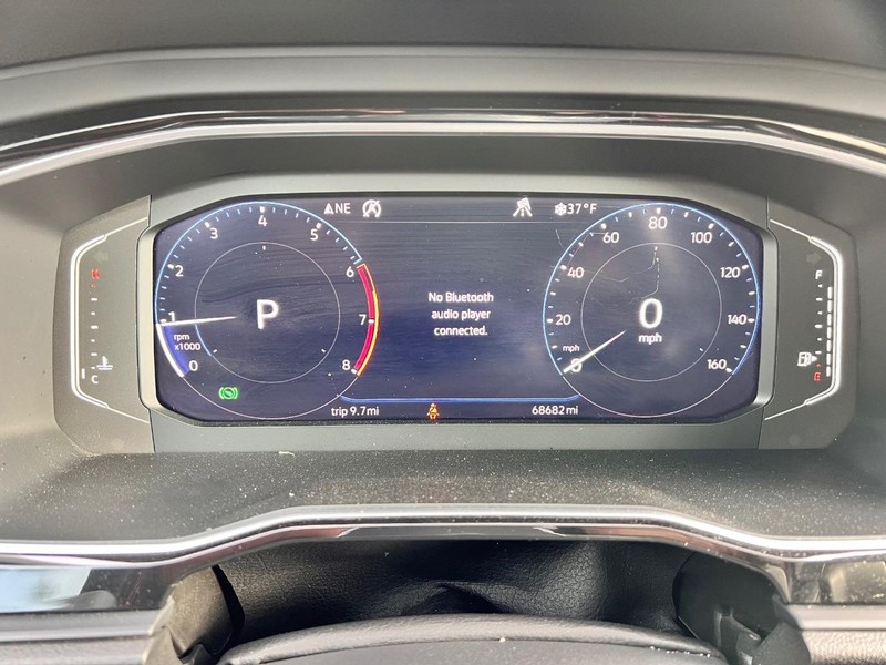 Volkswagen Jetta Vehicle Image 11