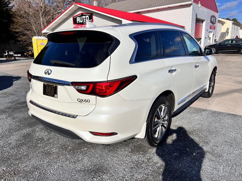 INFINITI QX60 Vehicle Image 05