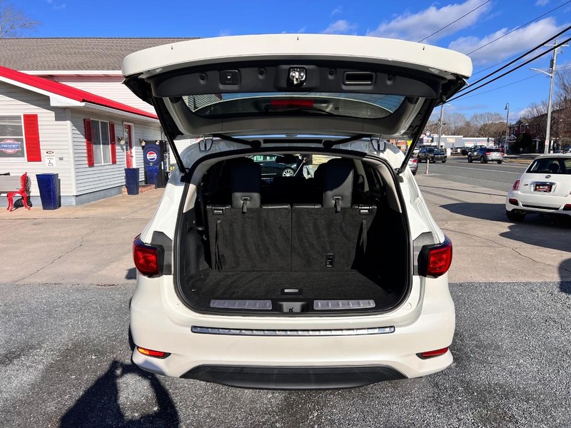 INFINITI QX60 Vehicle Image 19