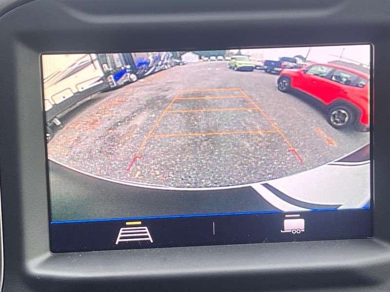 Chevrolet Silverado 1500 Vehicle Image 13