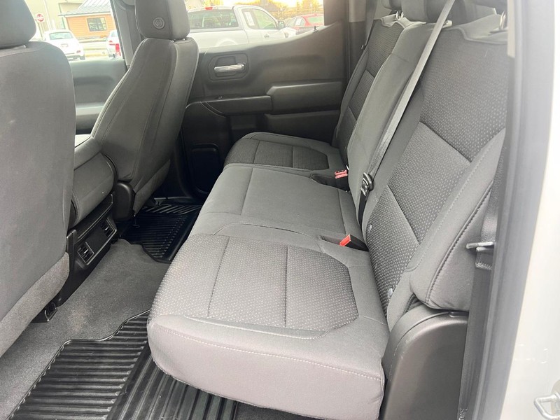 Chevrolet Silverado 1500 Vehicle Image 16