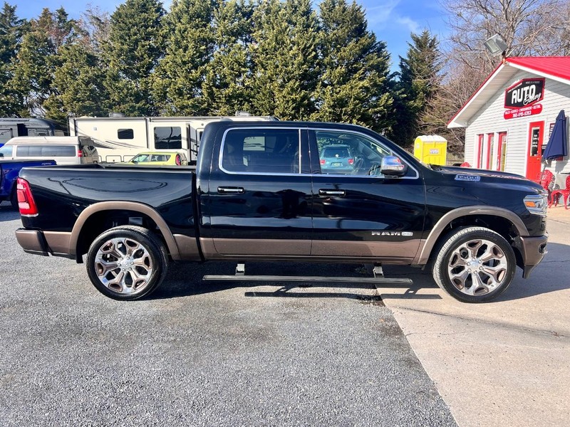 Ram 1500 Vehicle Image 04