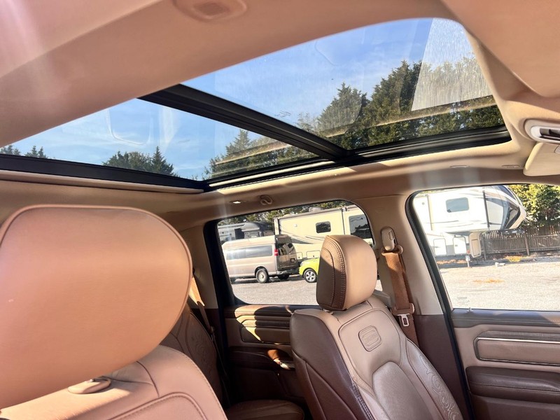 Ram 1500 Vehicle Image 18