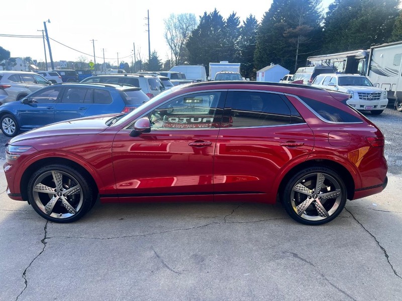 Genesis GV70 Vehicle Image 08