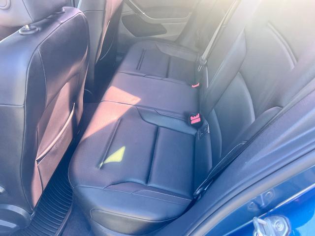 Volkswagen GOLF SPORTWAGEN Vehicle Image 15