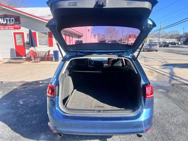 Volkswagen GOLF SPORTWAGEN Vehicle Image 16