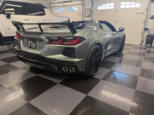 Chevrolet Corvette Vehicle Image 04