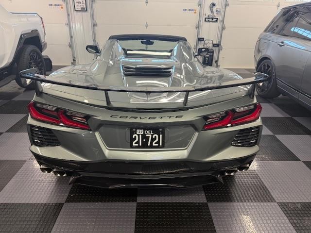 Chevrolet Corvette Vehicle Image 05