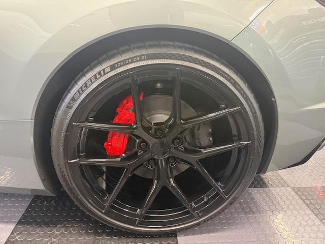 Chevrolet Corvette Vehicle Image 07