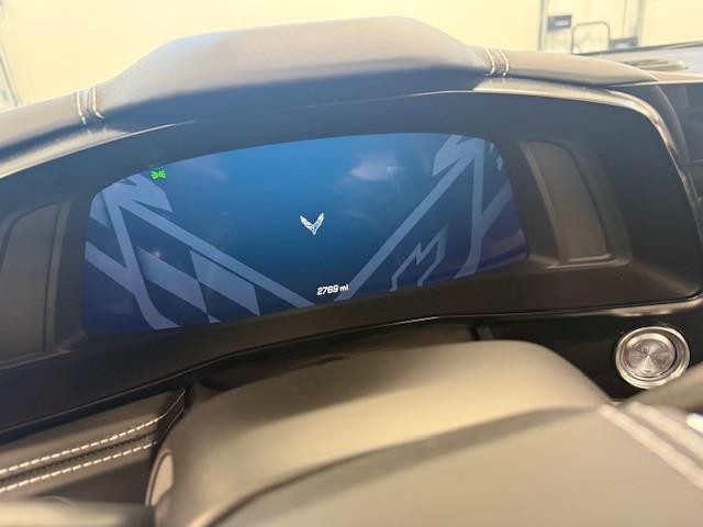 Chevrolet Corvette Vehicle Image 13