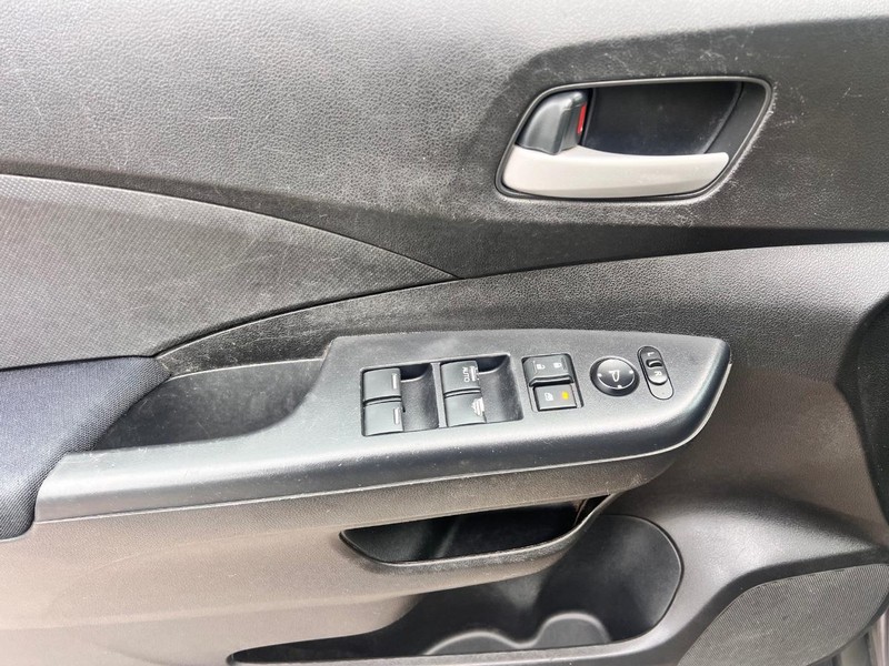 Honda CR-V Vehicle Image 09