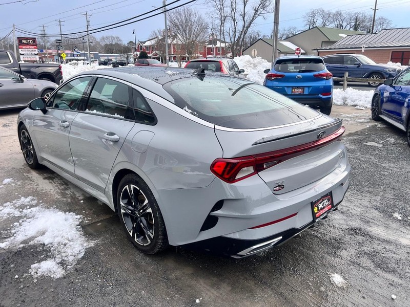 Kia K5 Vehicle Image 07