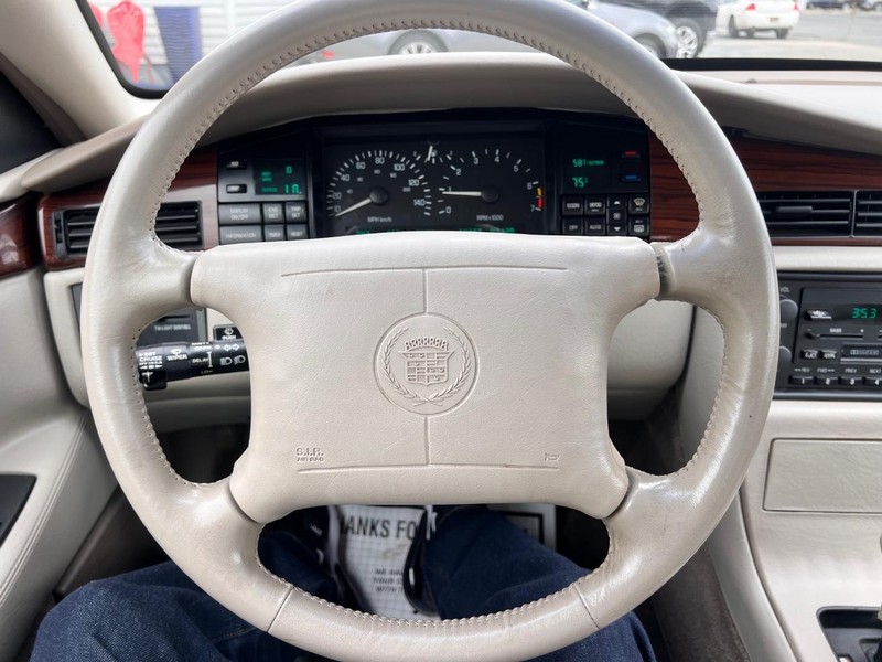 Cadillac Eldorado Vehicle Image 10