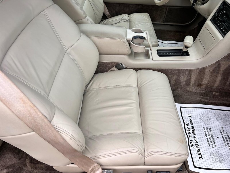 Cadillac Eldorado Vehicle Image 15