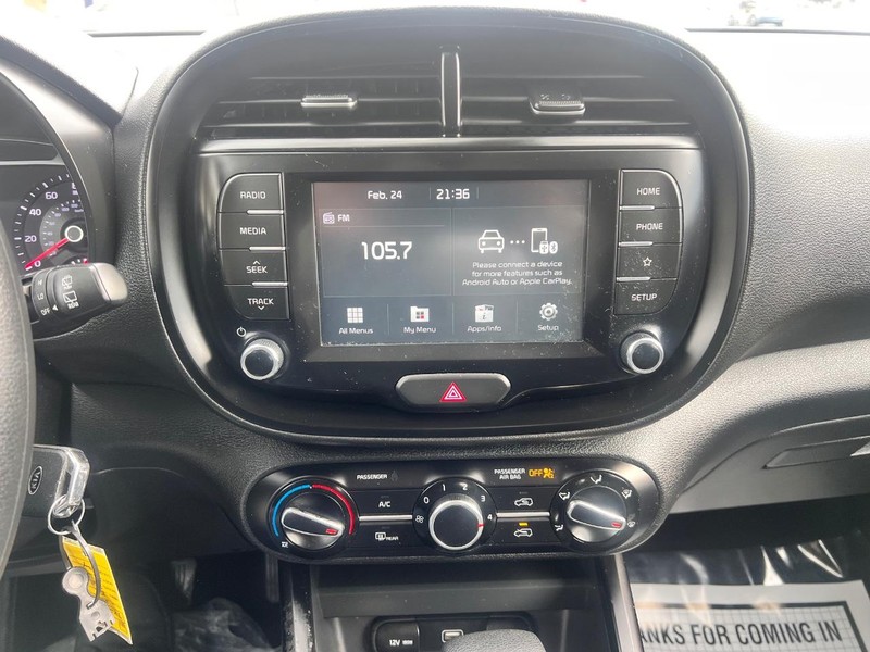 Kia Soul Vehicle Image 11