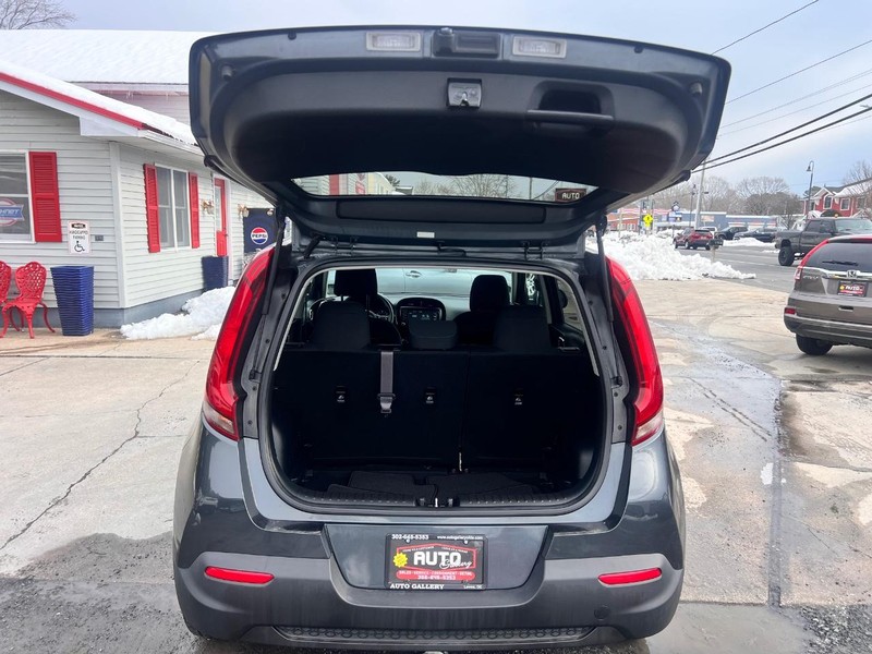 Kia Soul Vehicle Image 15