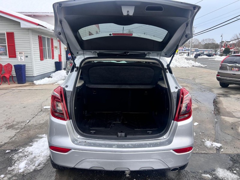 Buick Encore Vehicle Image 15