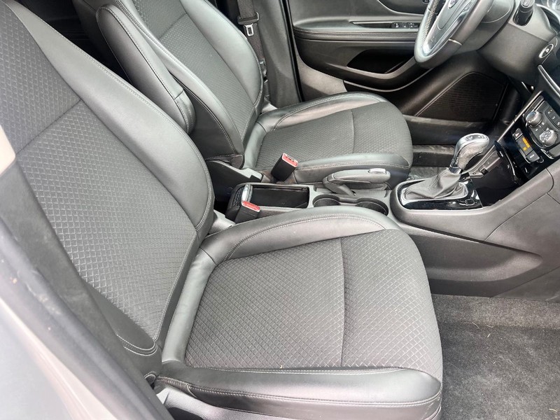 Buick Encore Vehicle Image 17