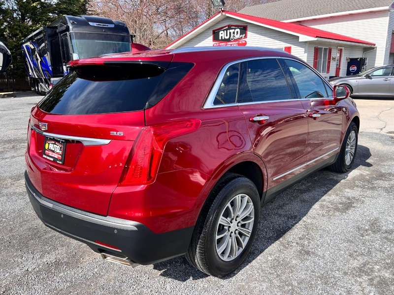 Cadillac XT5 Vehicle Image 05