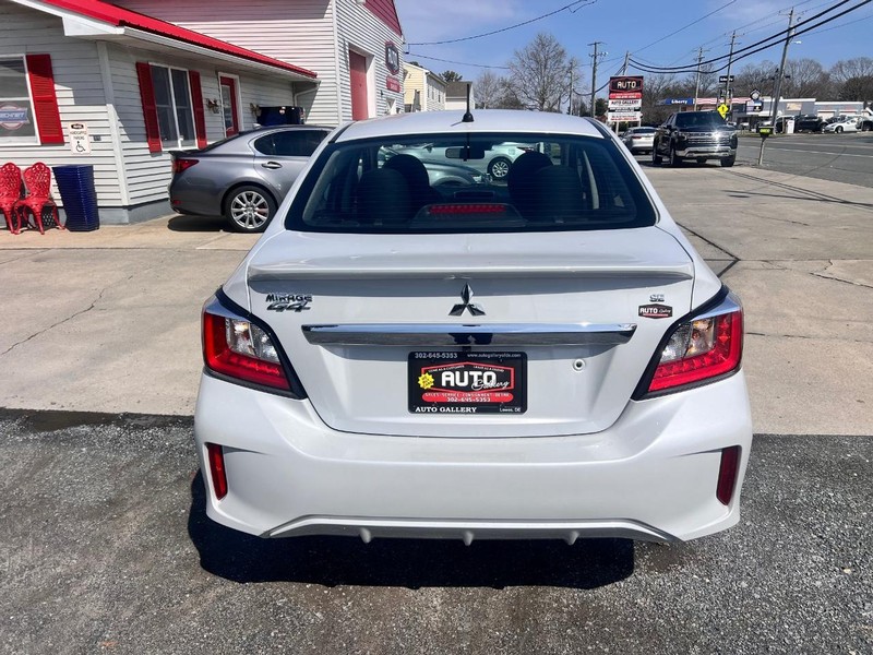 Mitsubishi Mirage Vehicle Image 06