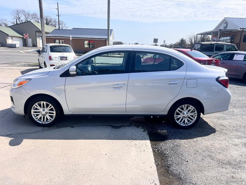 Mitsubishi Mirage Vehicle Image 08