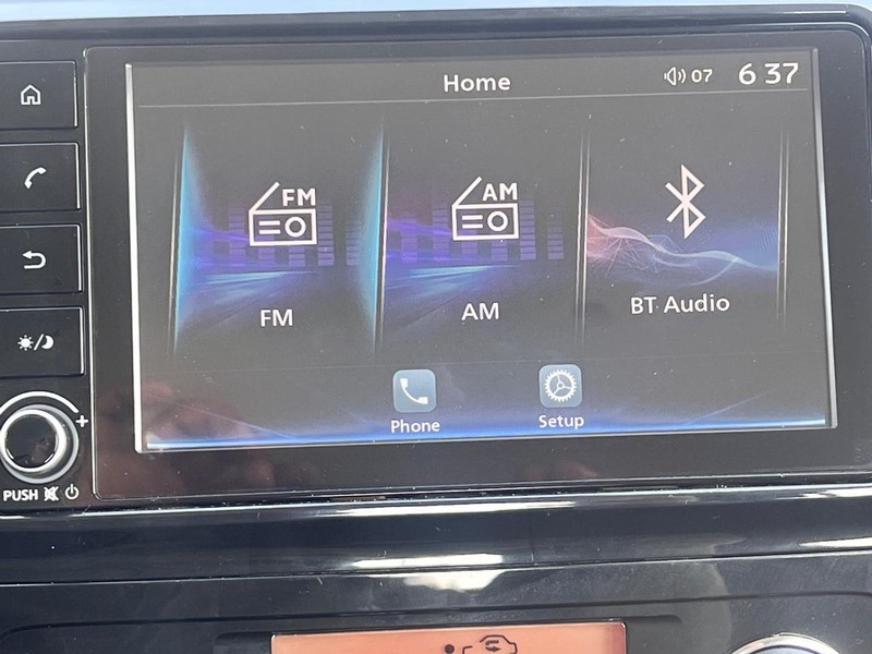 Mitsubishi Mirage Vehicle Image 12