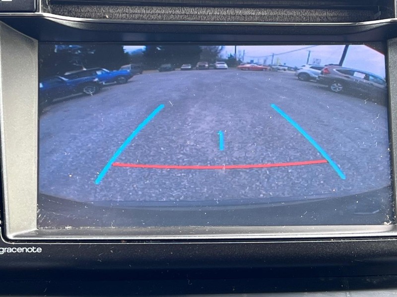 Toyota RAV4 Vehicle Image 13