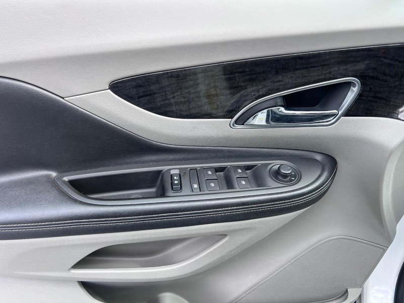 Buick Encore Vehicle Image 09