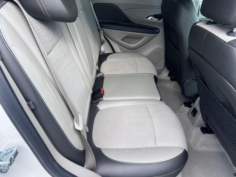 Buick Encore Vehicle Image 17