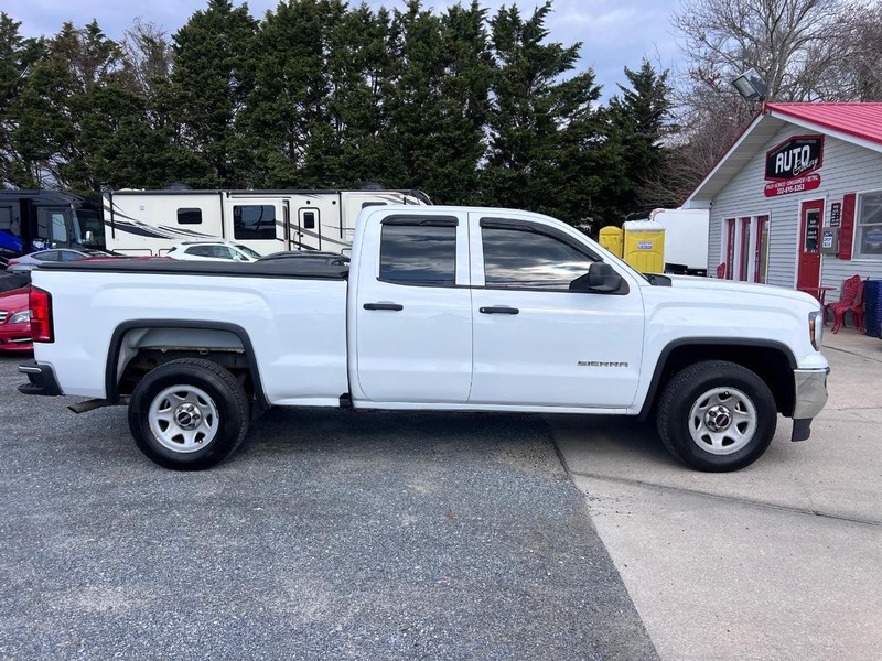 GMC SIERRA Vehicle Image 04