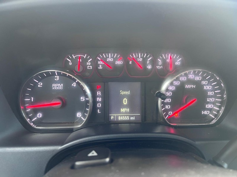 GMC SIERRA Vehicle Image 11