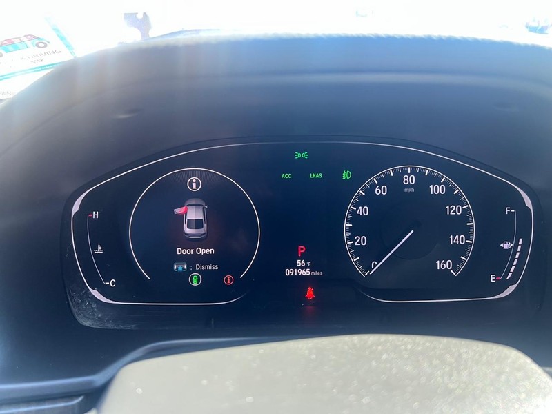 Honda Accord Vehicle Image 12