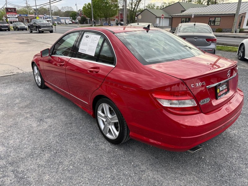 Mercedes-Benz C-CLASS Vehicle Image 08