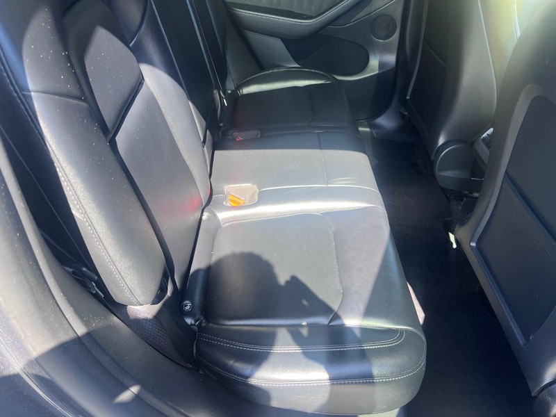 Tesla Model Y Vehicle Image 15