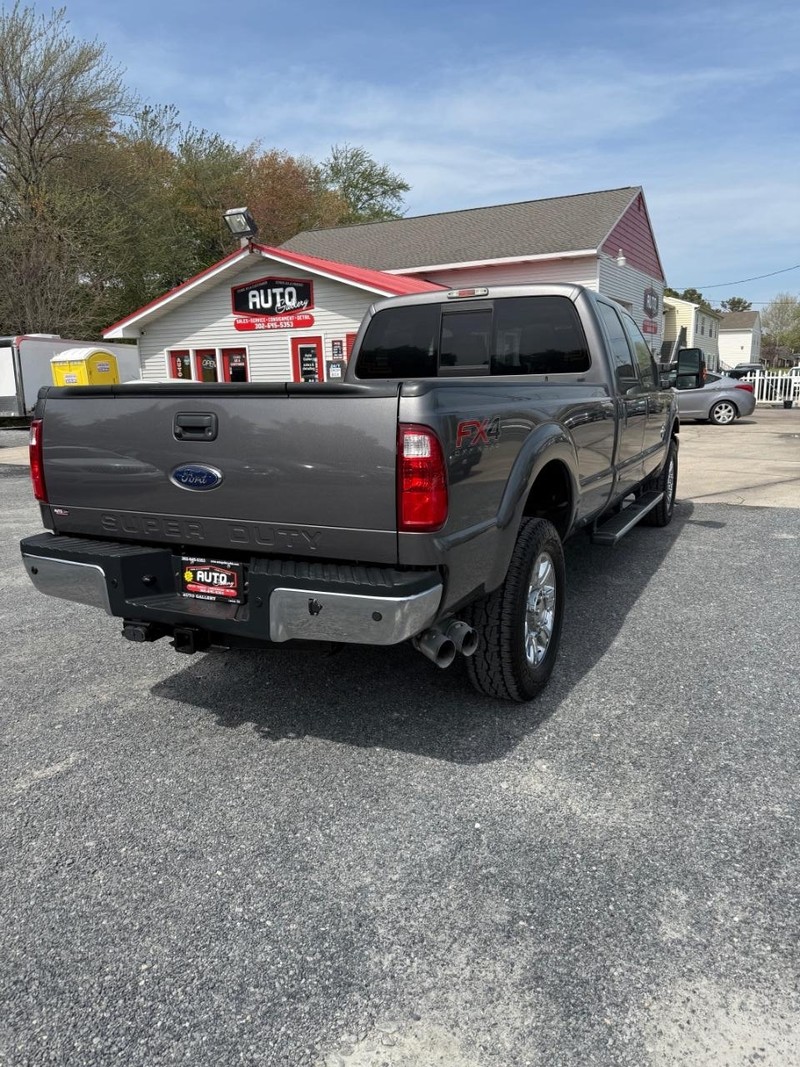 Ford F-350 Vehicle Image 04