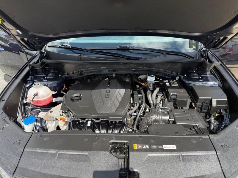 Hyundai Tucson Vehicle Image 18