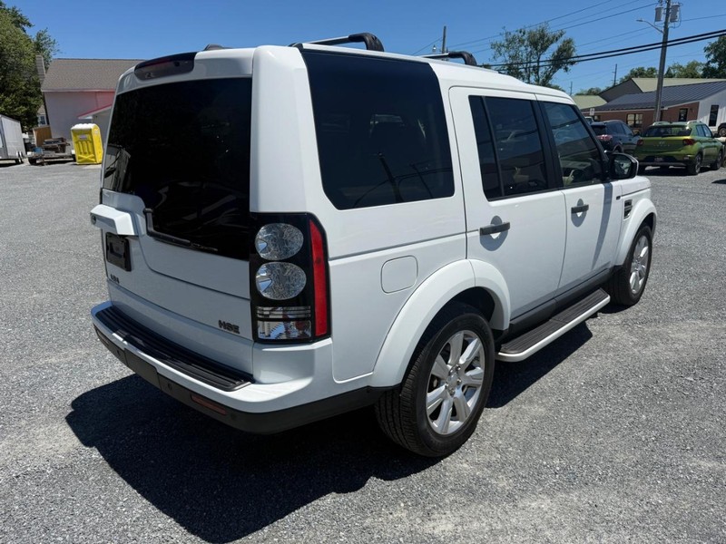 Land Rover LR4 Vehicle Image 03