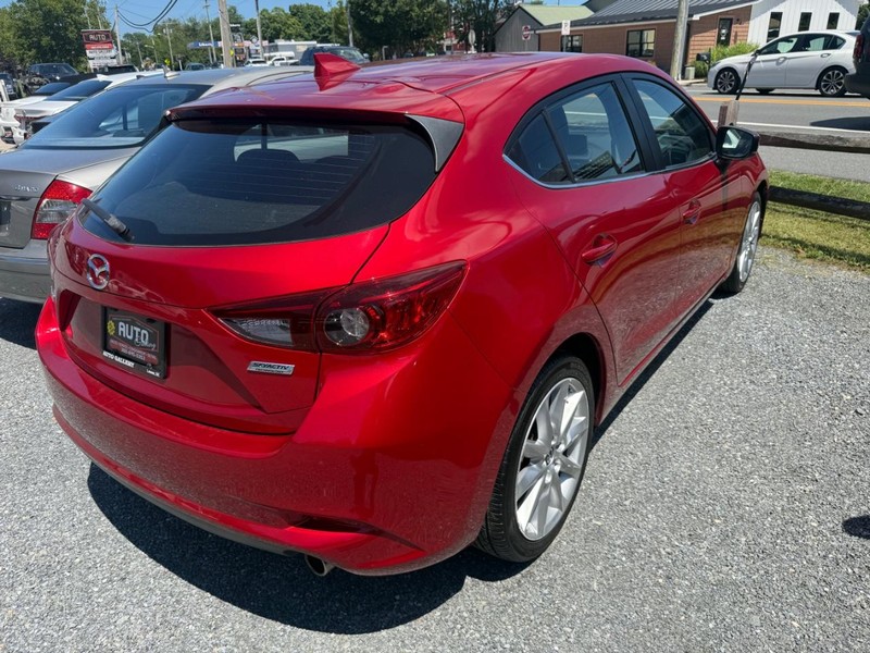 Mazda 3 Vehicle Image 03