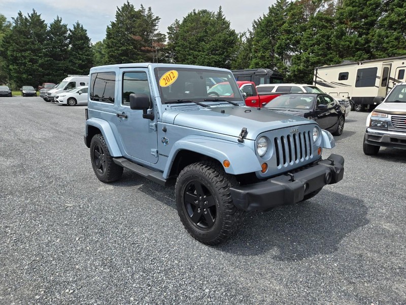 Jeep Wrangler Vehicle Image 02